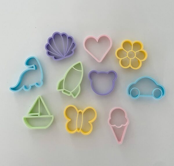 Playdough Assorted Colour Eco Cutter Set™